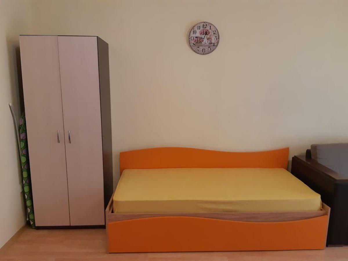 Studio Biju Apartment Varna Bagian luar foto